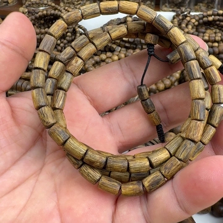 珠***玉手串沉香张勺子手串13克