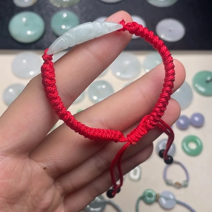 翡翠未镶嵌颈饰福利 不退