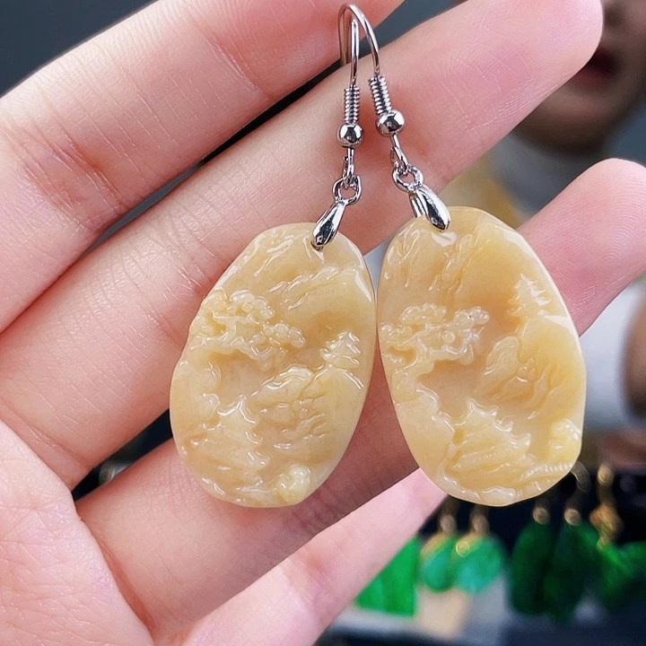 翡翠耳饰未镶嵌饰品