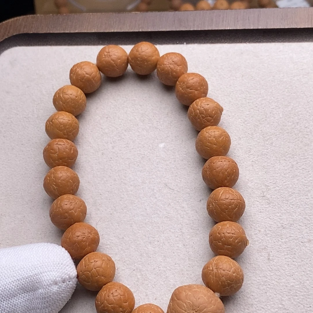 凤眼菩提手串TN01-0000盘玩三小时效果凤眼菩提手串12.7mm