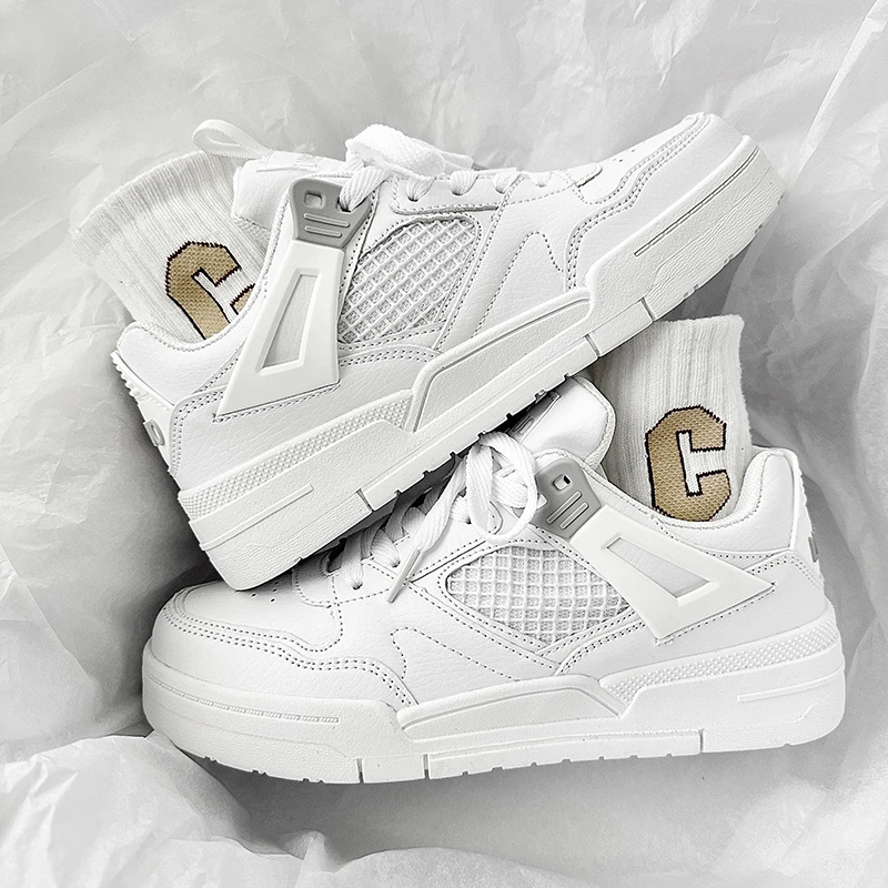 2025新款网红透气白色鞋子男女休闲鞋百搭高颜值ins潮运动小白鞋