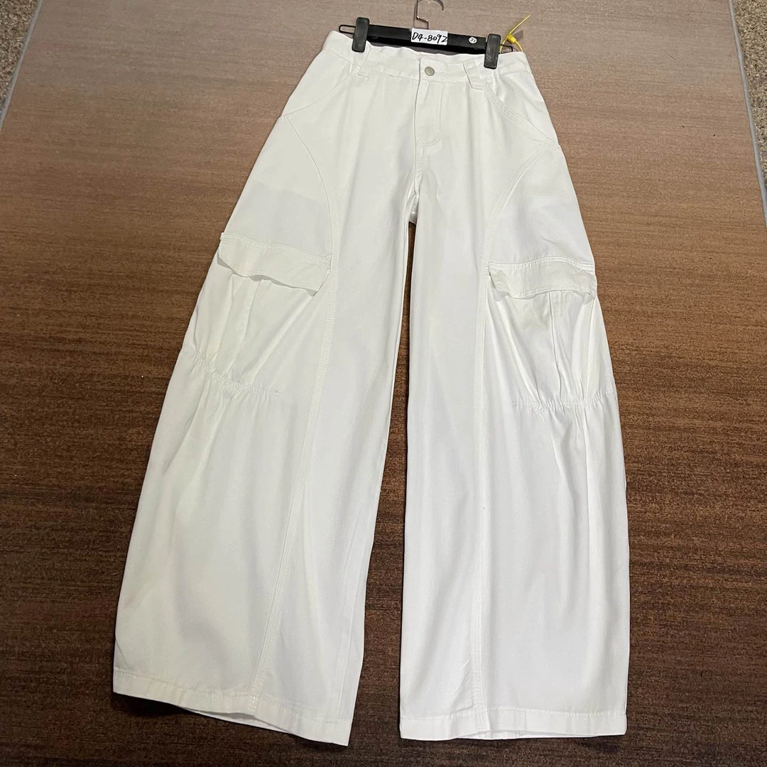 D4-8092 薄款 白色美式酷帅拼接工装弯刀阔腿裤 无弹（不退换）