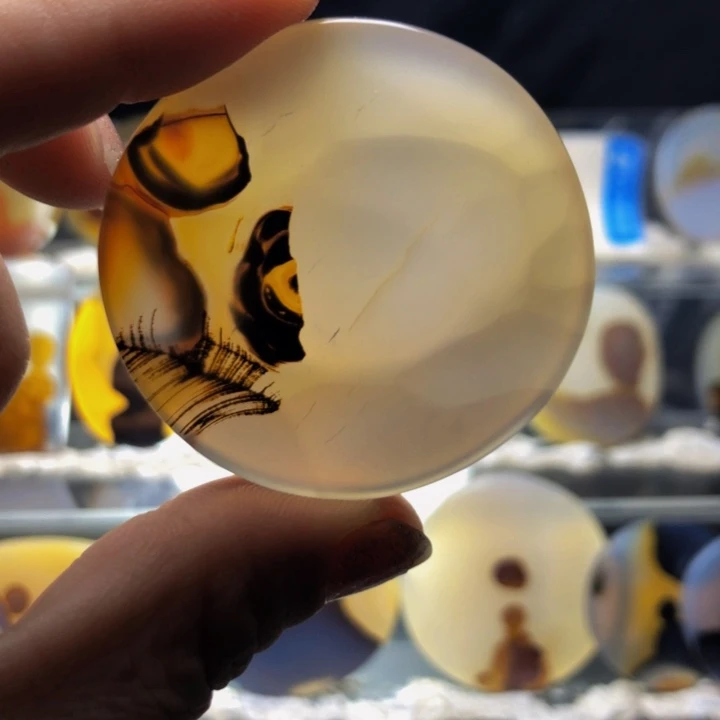 合金玛瑙/玉髓珠宝奇石70