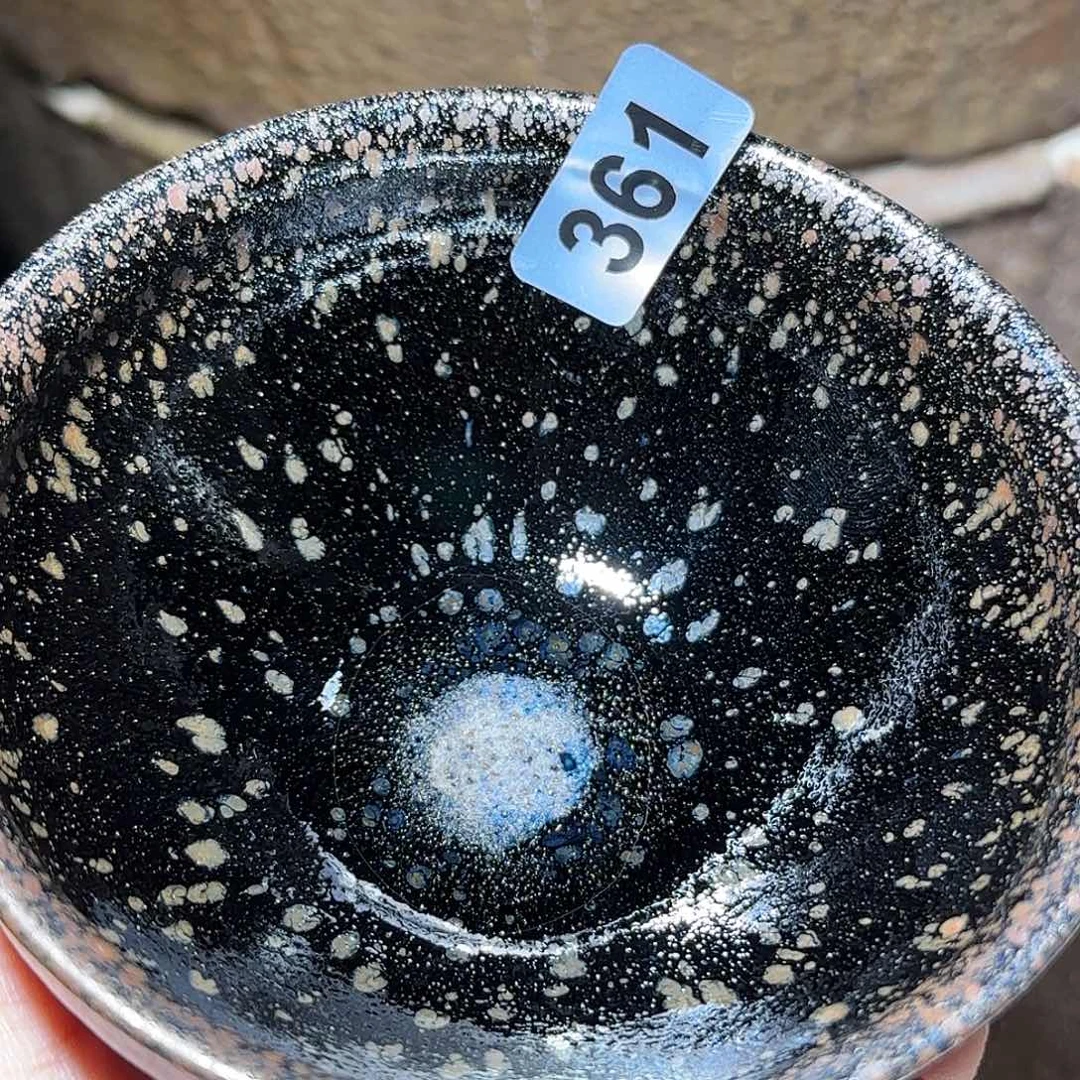 茶盏只有一天是真的开心