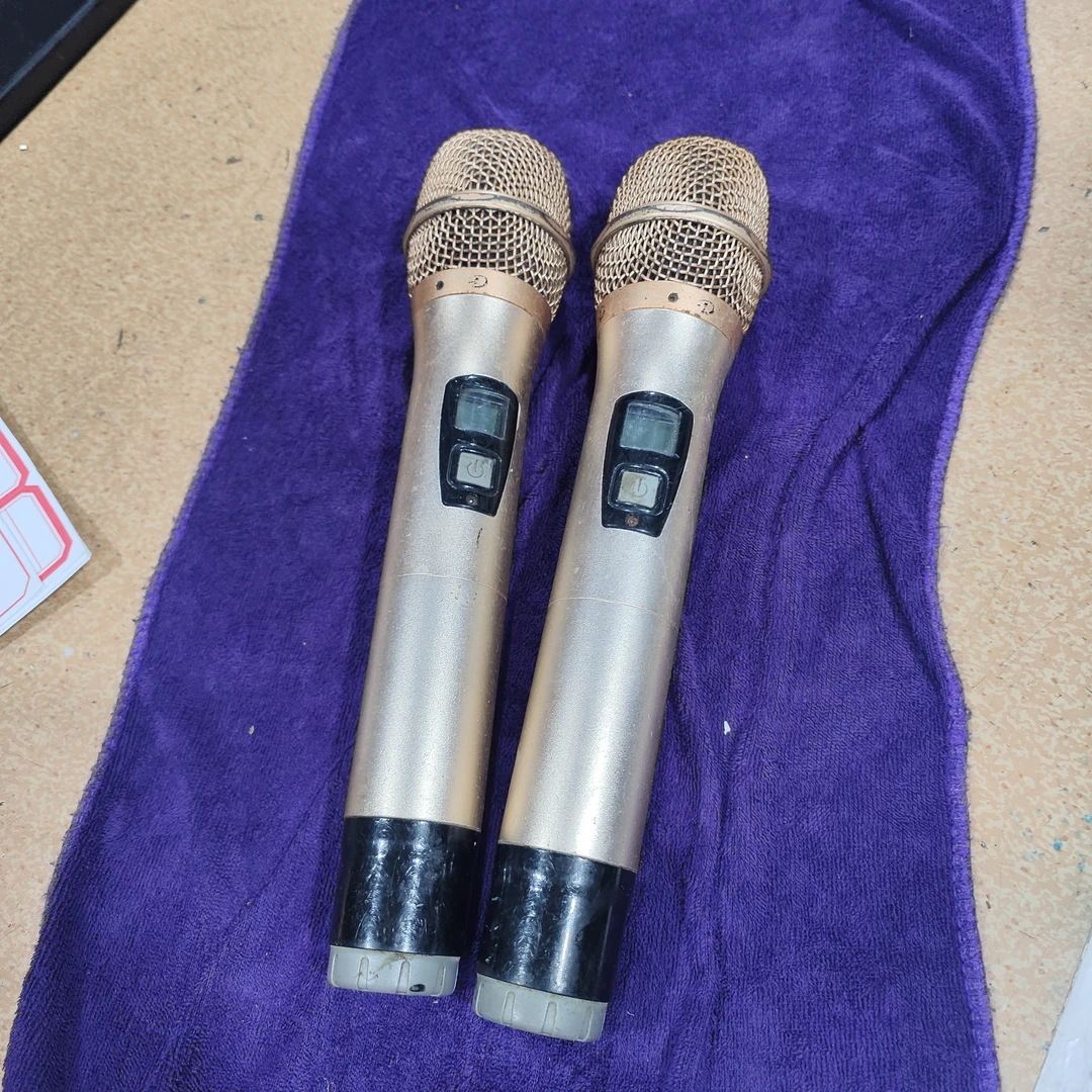 8新 SAST/先科 二手 9号话筒一对，坏的，需维修，不带线材