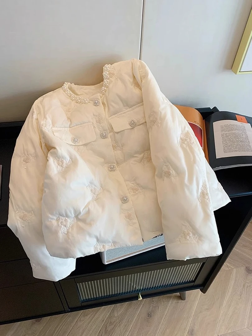 小香风镶珠圆领刺绣棉服外套女冬2024新款温柔气质设计感夹棉棉衣
