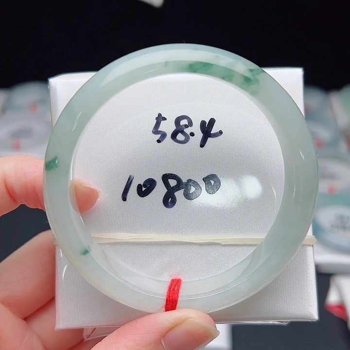 未镶嵌手镯翡翠翡翠