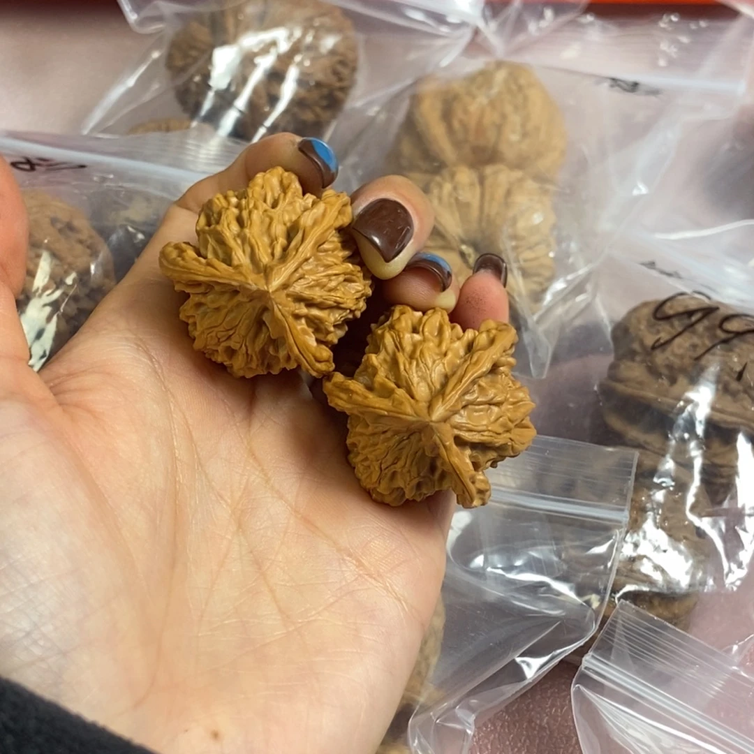 吊坠文玩核桃33盘山三棱188