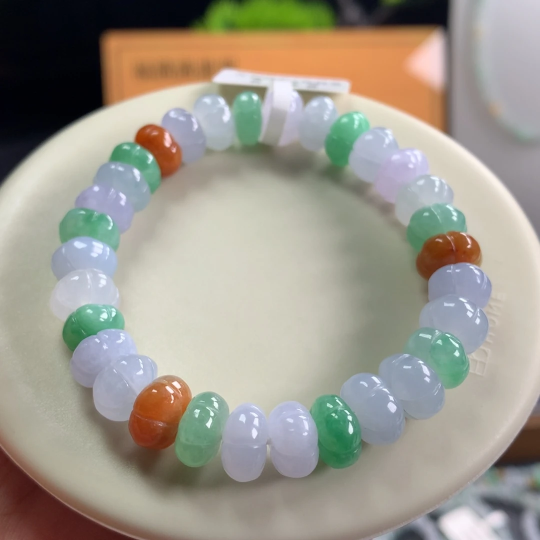 翡翠未镶嵌手链卡9.5