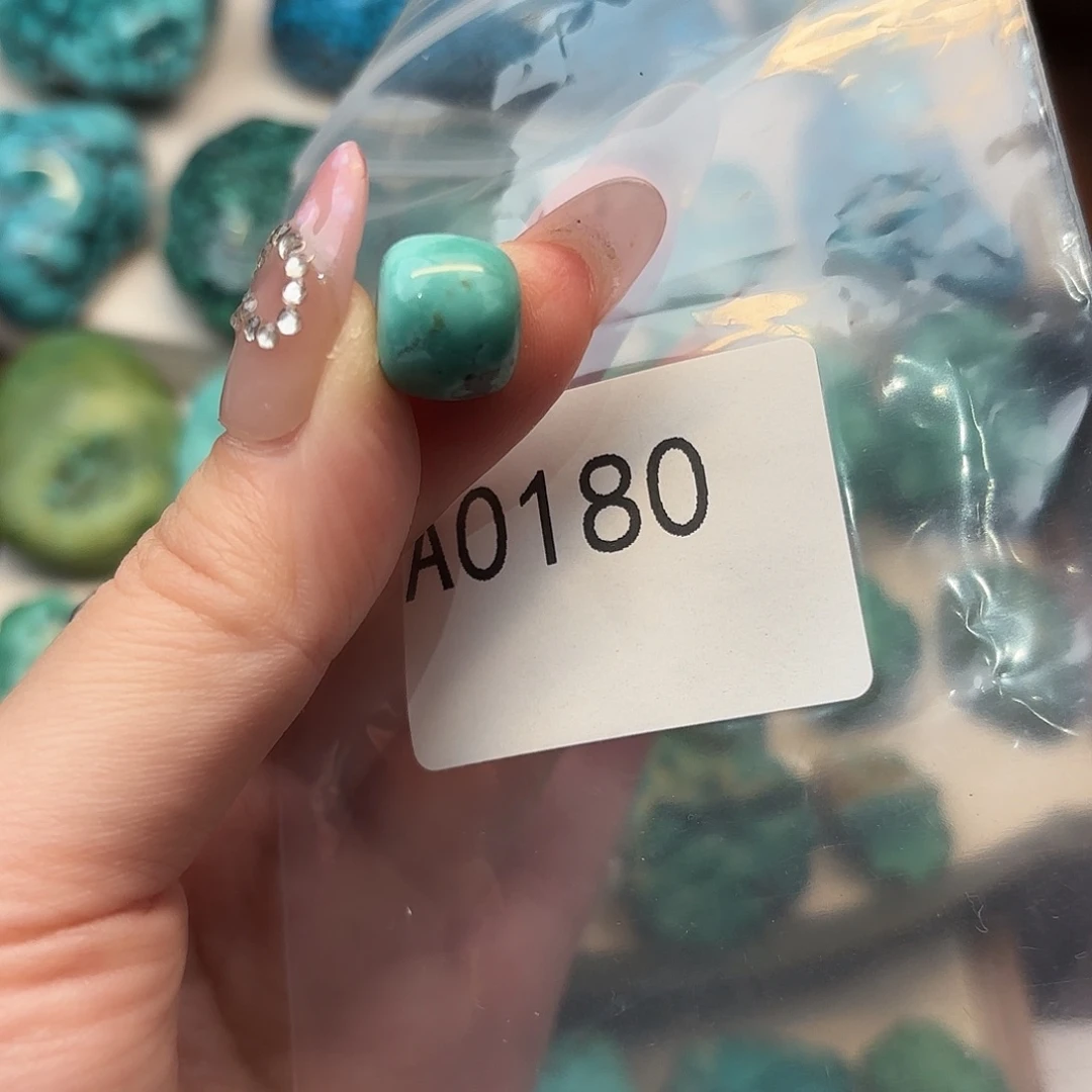 绿松石未镶嵌手串