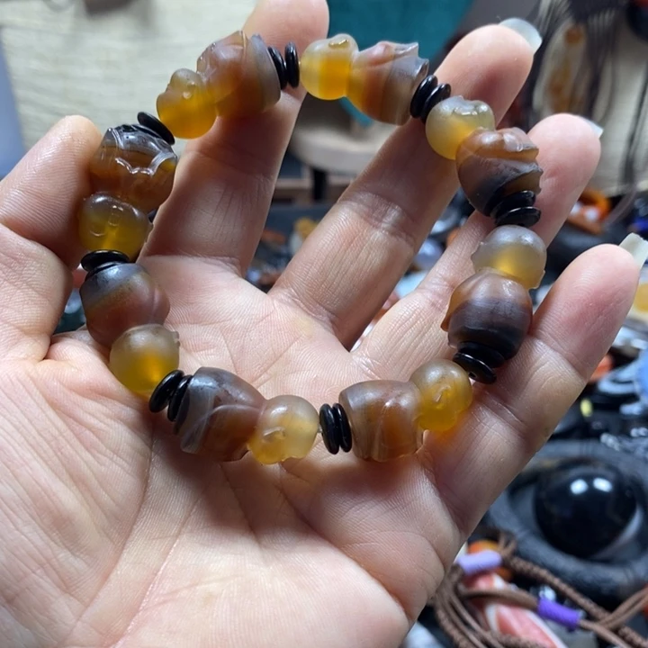 婷***儿玛瑙/玉髓未镶嵌颈饰