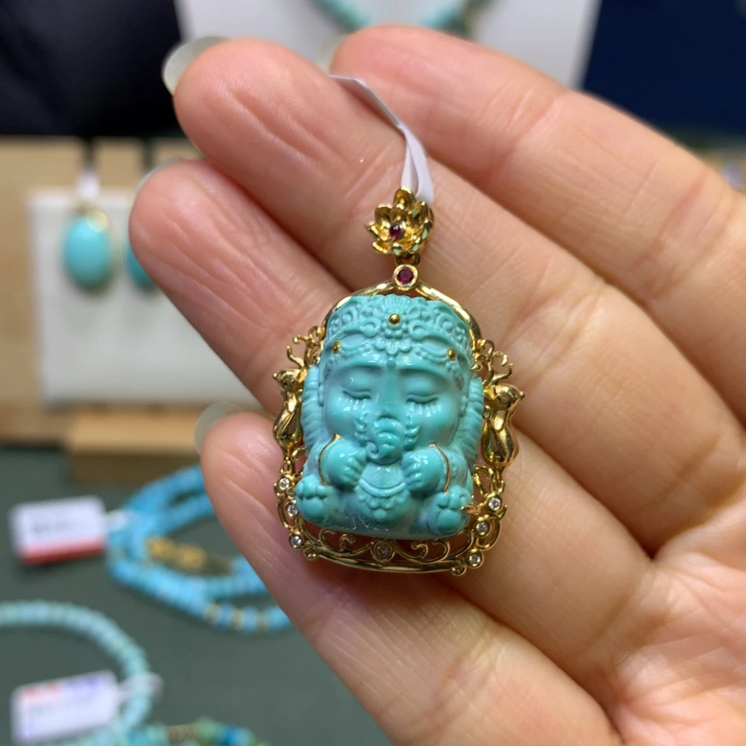绿松石吊坠18K金镶嵌刘*伊