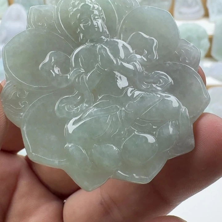 翡翠未镶嵌颈饰天然缅甸A货翡翠