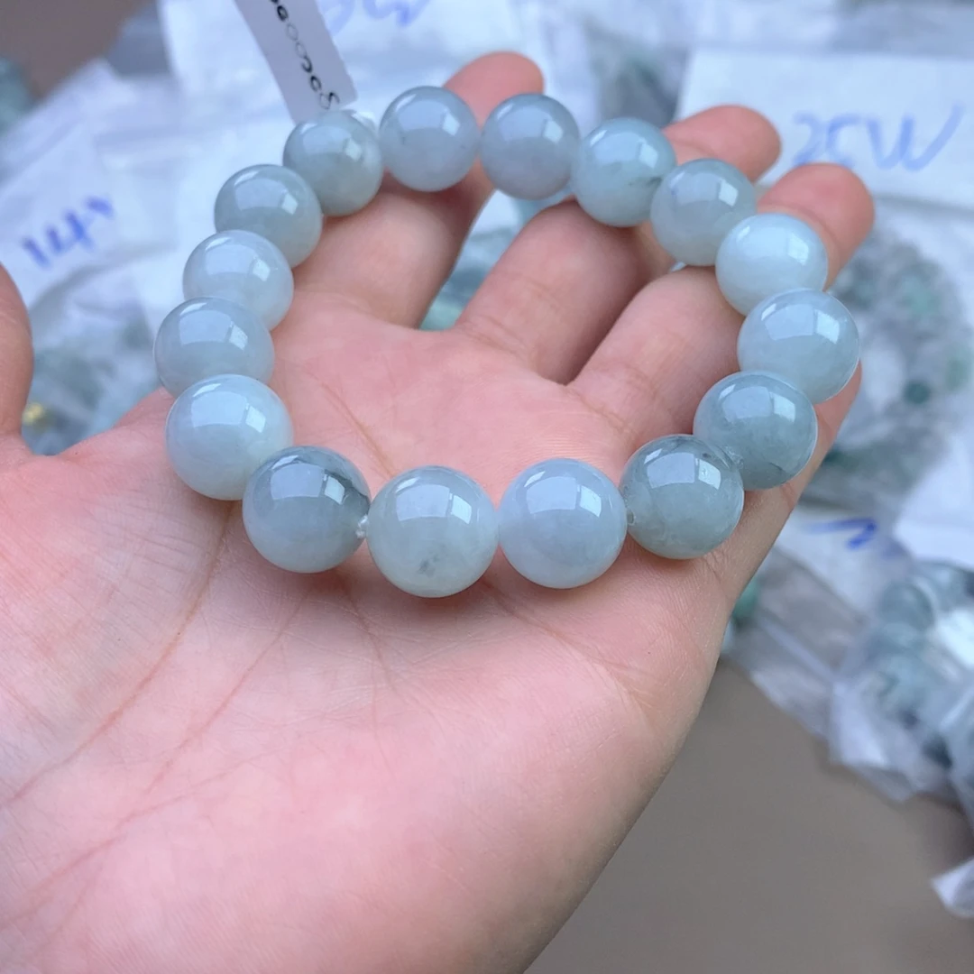 未镶嵌手串定制翡翠