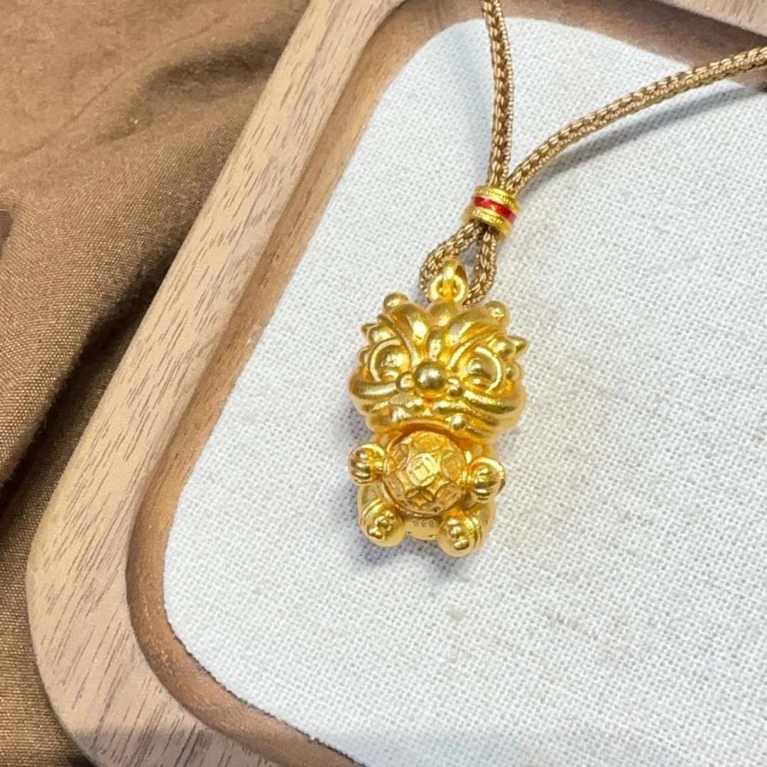 非金属棉绳项链 E38031铜合金中式醒狮抱绣球棕绳项链时尚编织