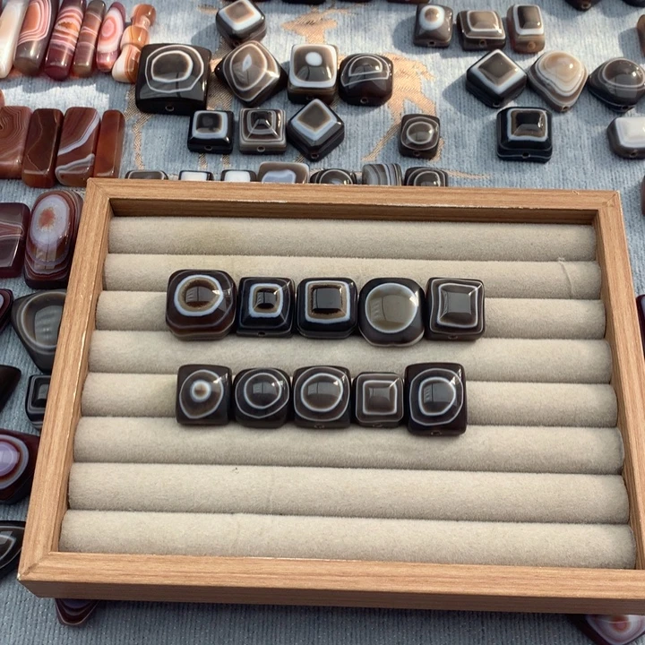 无****玛瑙/玉髓合金颈饰