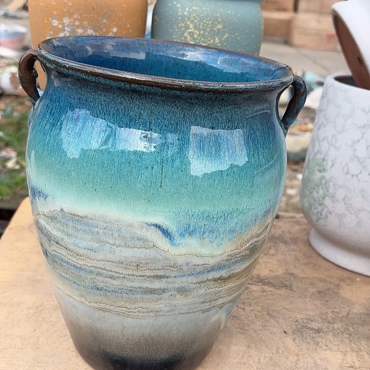 紫砂花盆口20高25。。。。。。。。。。