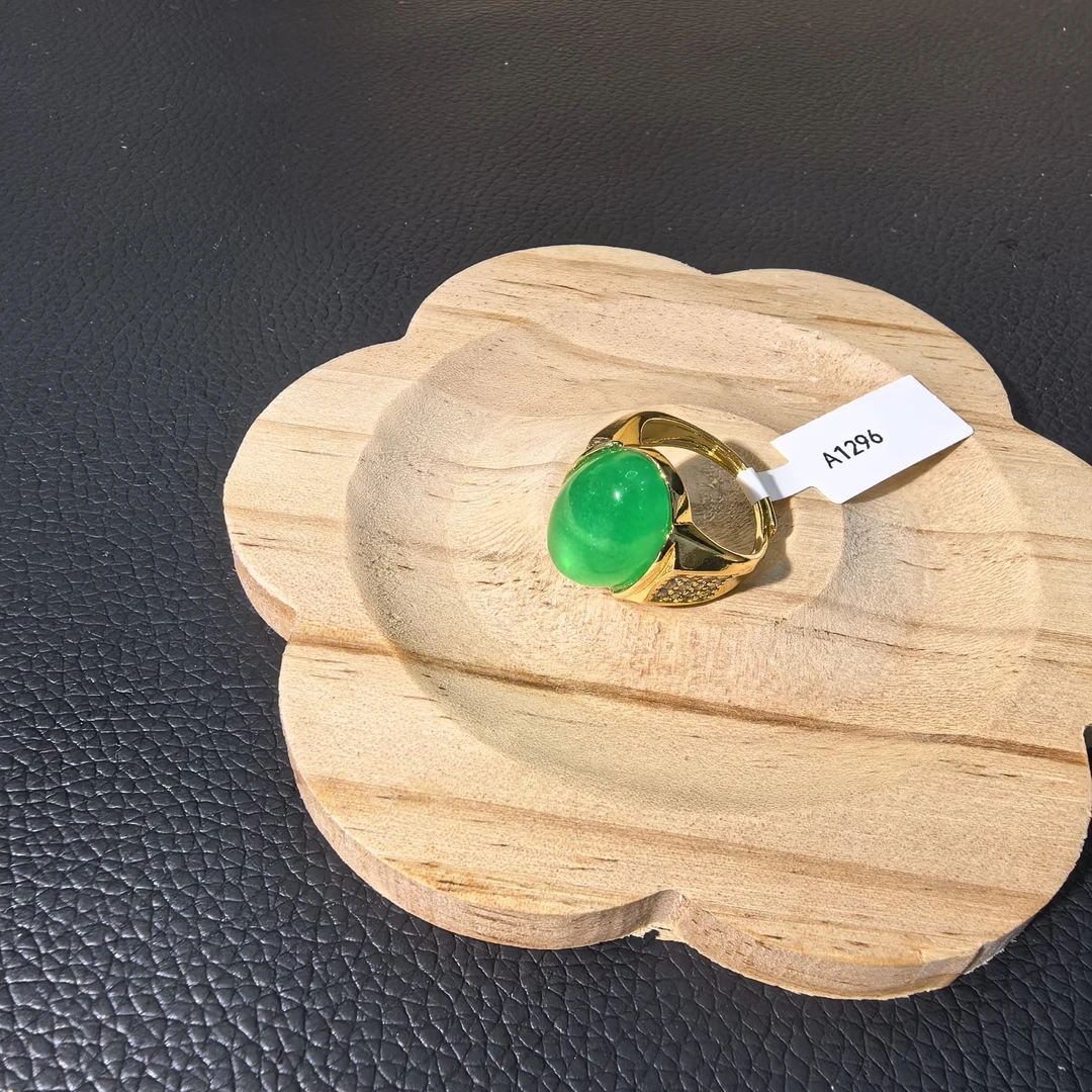 J03翡翠蛋面14k戒指