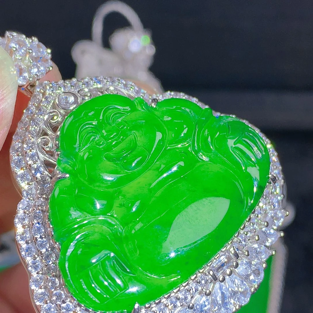 翡翠颈饰银S925镶嵌吊坠