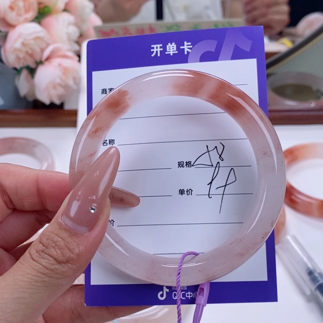 【闪购商品】石英质玉手镯未镶嵌