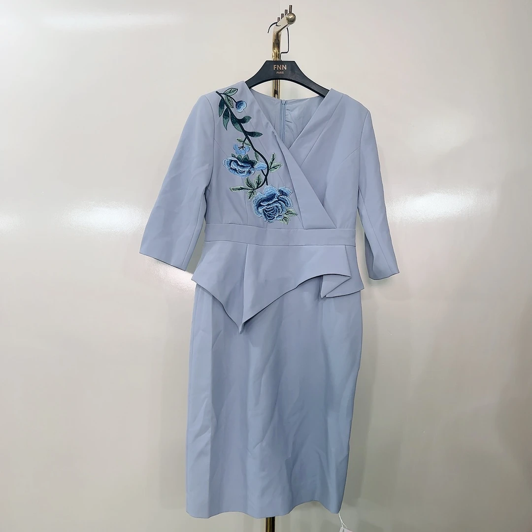 【芙娜妮轻奢】时尚品牌潮新款显瘦修身优雅气质高端女装Q2513842