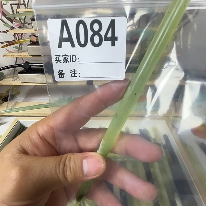 未***期蛇纹石玉未镶嵌发簪