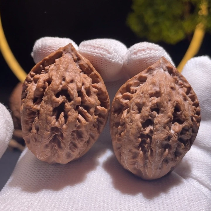 文玩核桃吊坠聚核财睿14