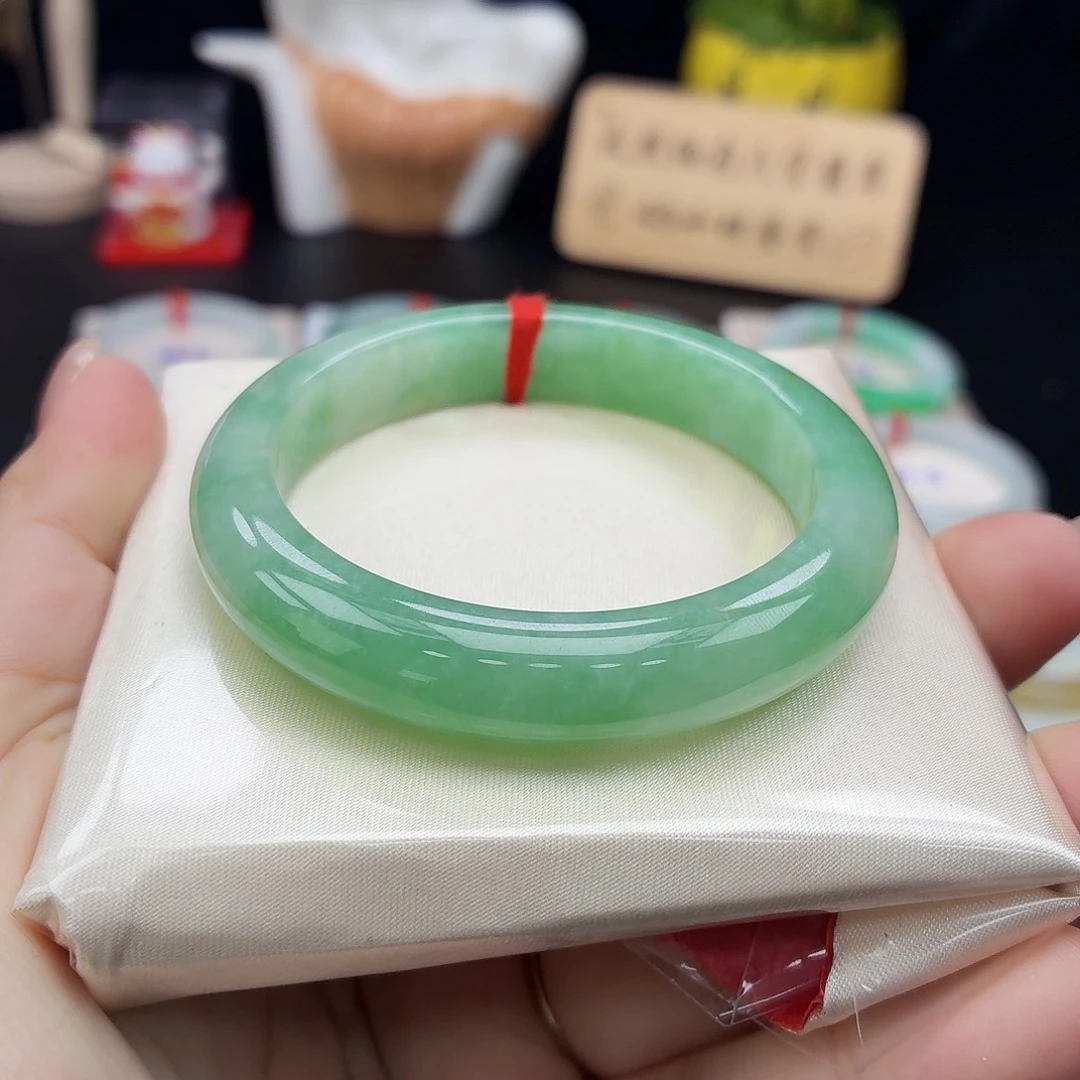 未镶嵌手镯翡翠24号