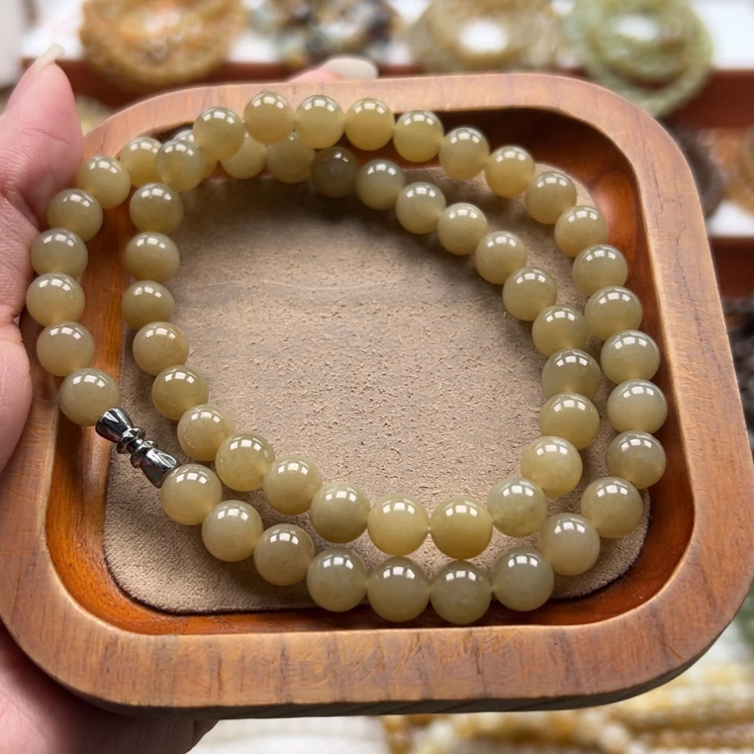 颈饰未镶嵌和田玉珠串8mm