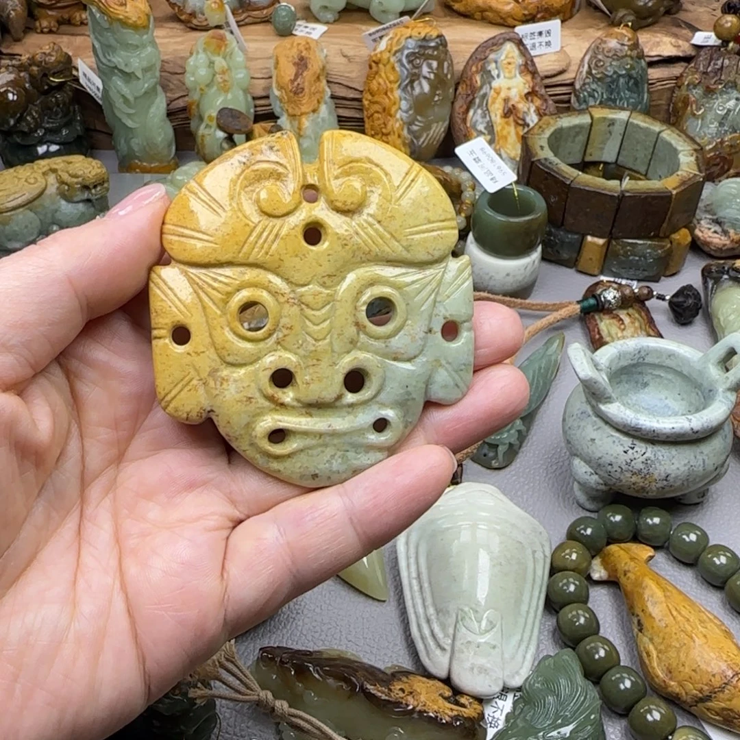 岫岩河磨玉（透闪石质玉）未镶嵌珠宝奇石