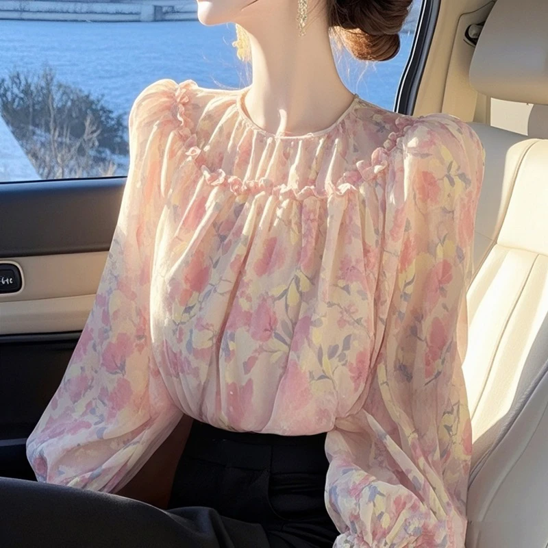 2025春装新款法式绝美上衣高级感轻奢超好看独特漂亮粉色碎花衬衫