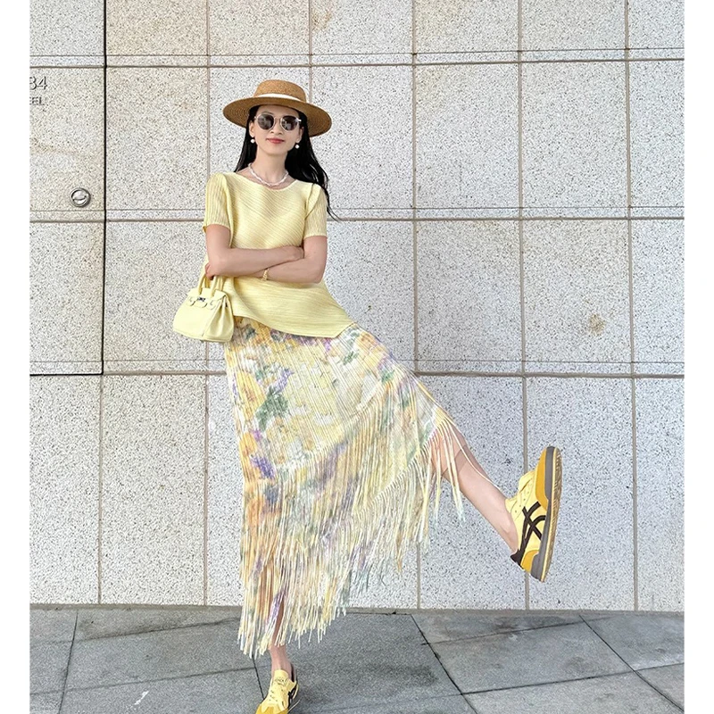 三宅2025夏季新款故事里的小黄花流苏裙不规则上衣绝美套装