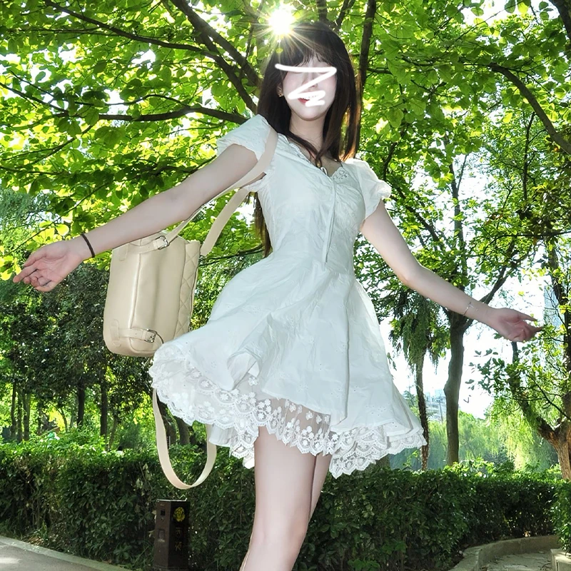 法式蕾丝泡泡袖白色连衣裙子女夏季2025年新款小个子收腰a字短裙