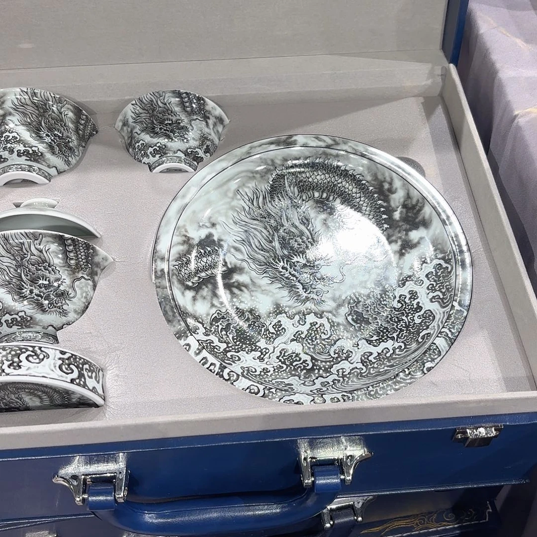 瓷片景德镇市和上海浦东