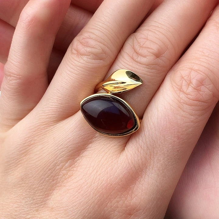 血珀戒指银S925镶嵌戒指