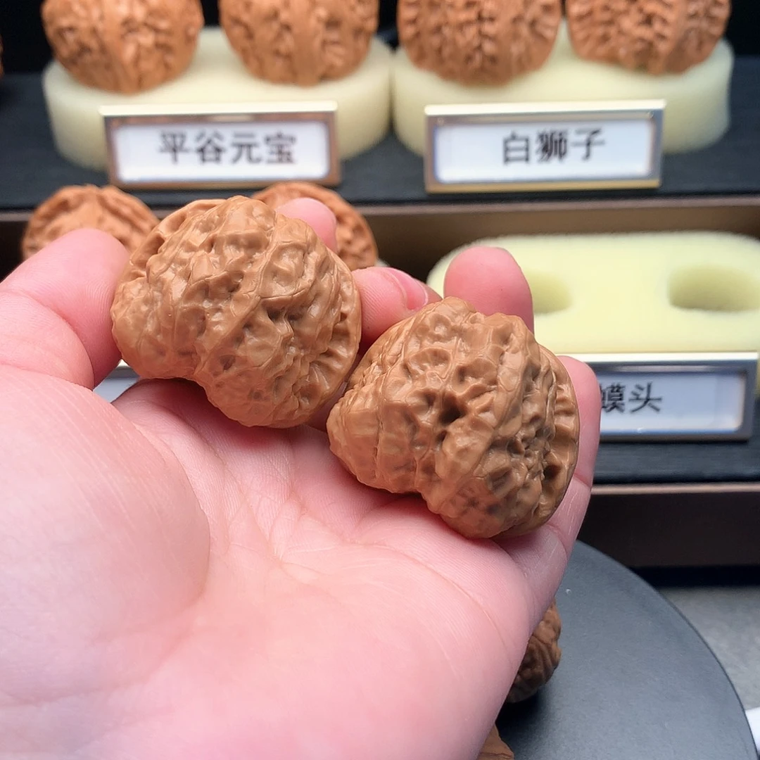 ****文玩核桃吊坠473号蛙37