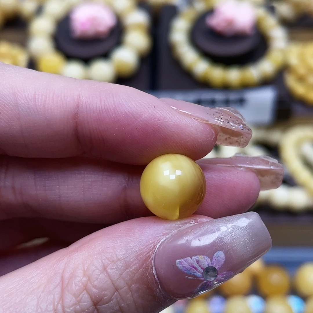 琥珀珠宝奇石未镶嵌11.6mm微瑕