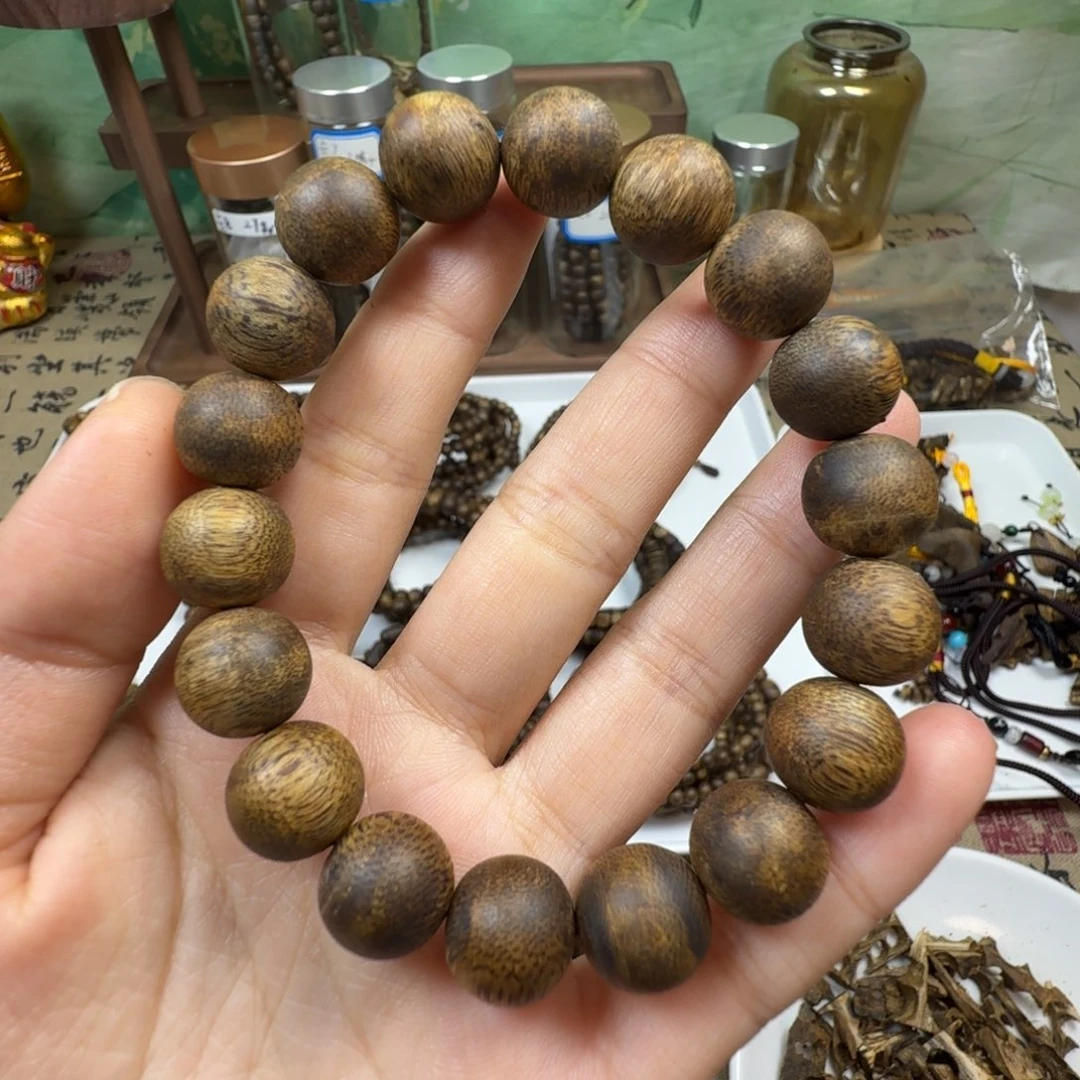 沉香沉香碎屑卡1.2。12克