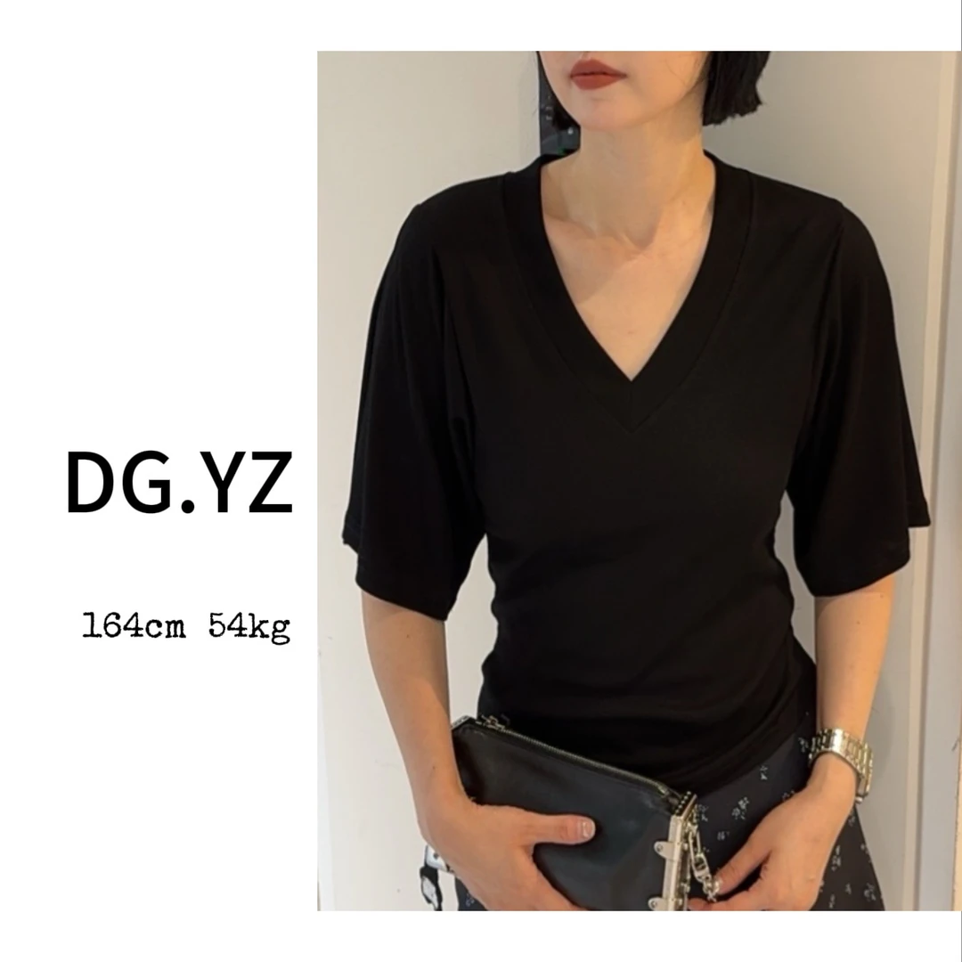 【樱子家】2806F夏季v领收腰堆量层次松弛感慵懒风短袖上衣