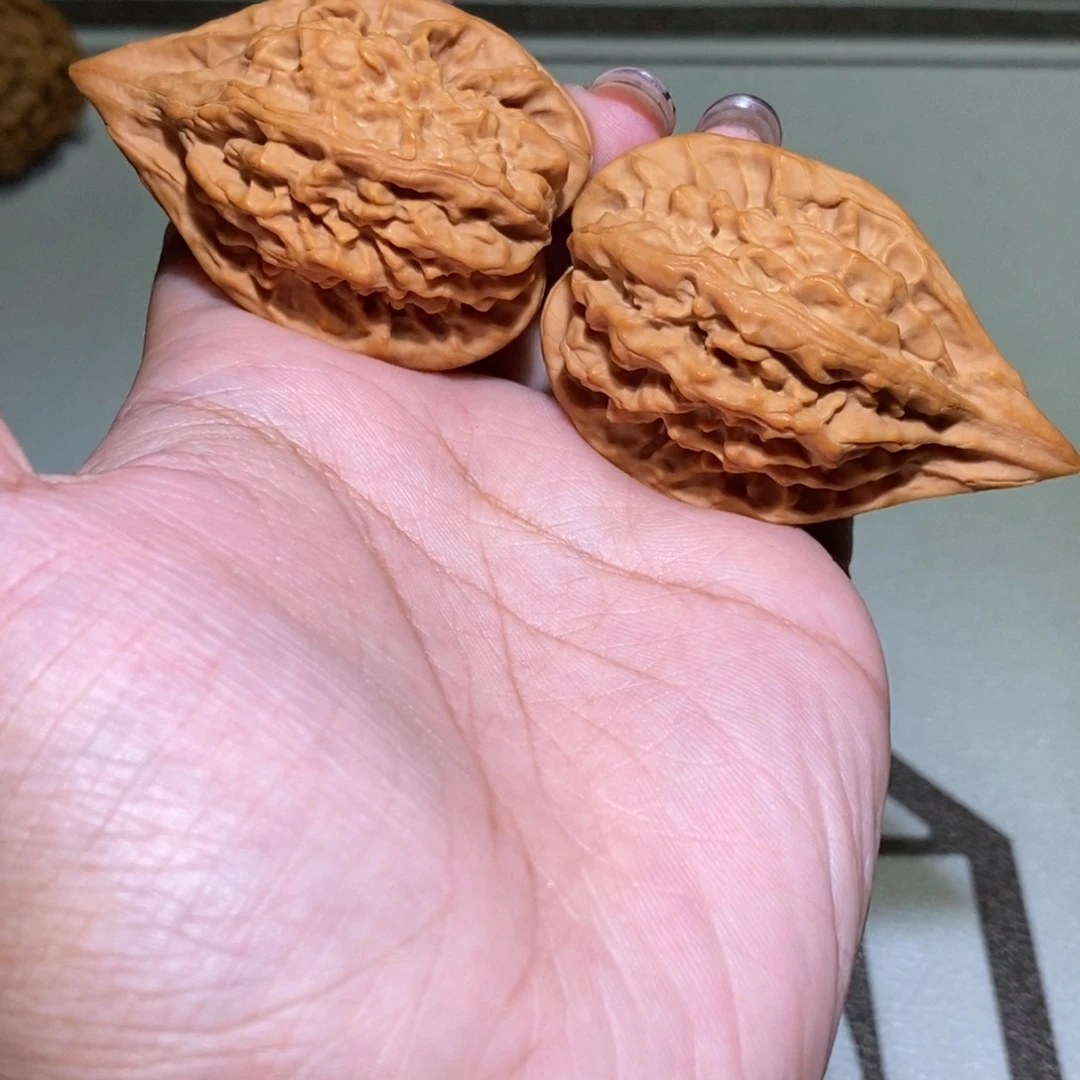 闲***乐手串/手链核桃红英抢