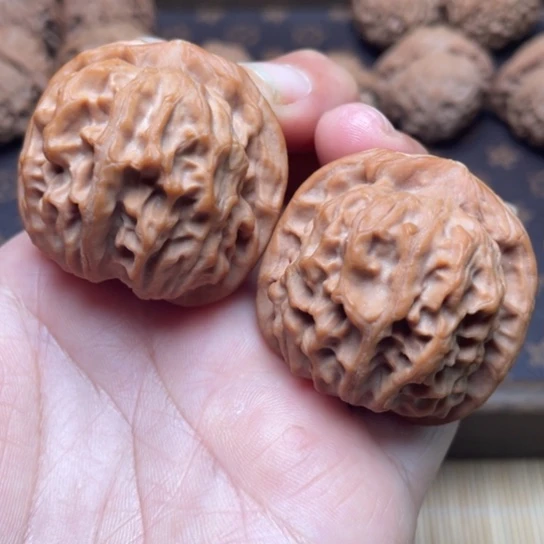 【闪购商品】把件文玩核桃天地………
