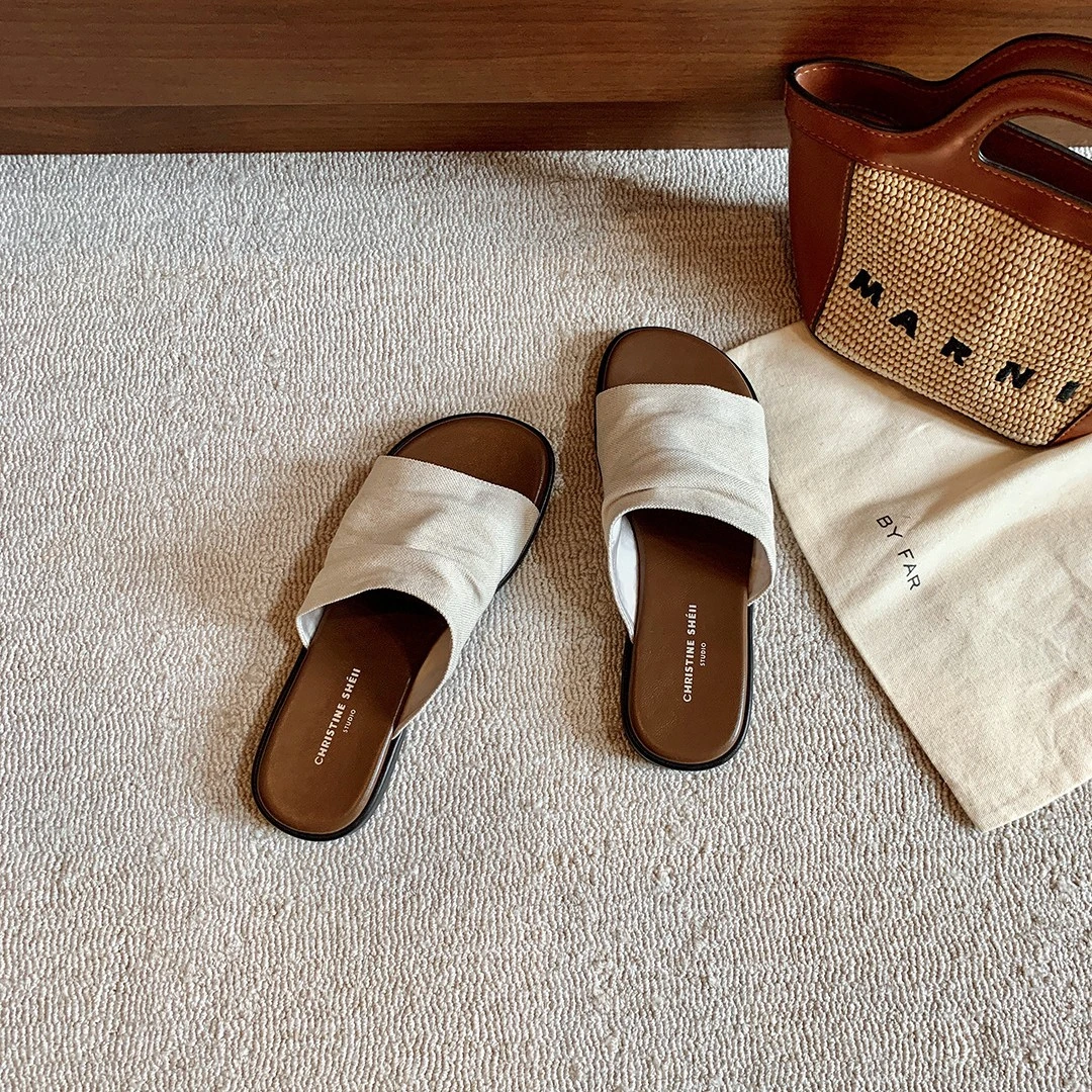 曼谷拖~一脚蹬拖鞋2025夏季新款皱褶休闲度假沙滩平底凉拖女外穿