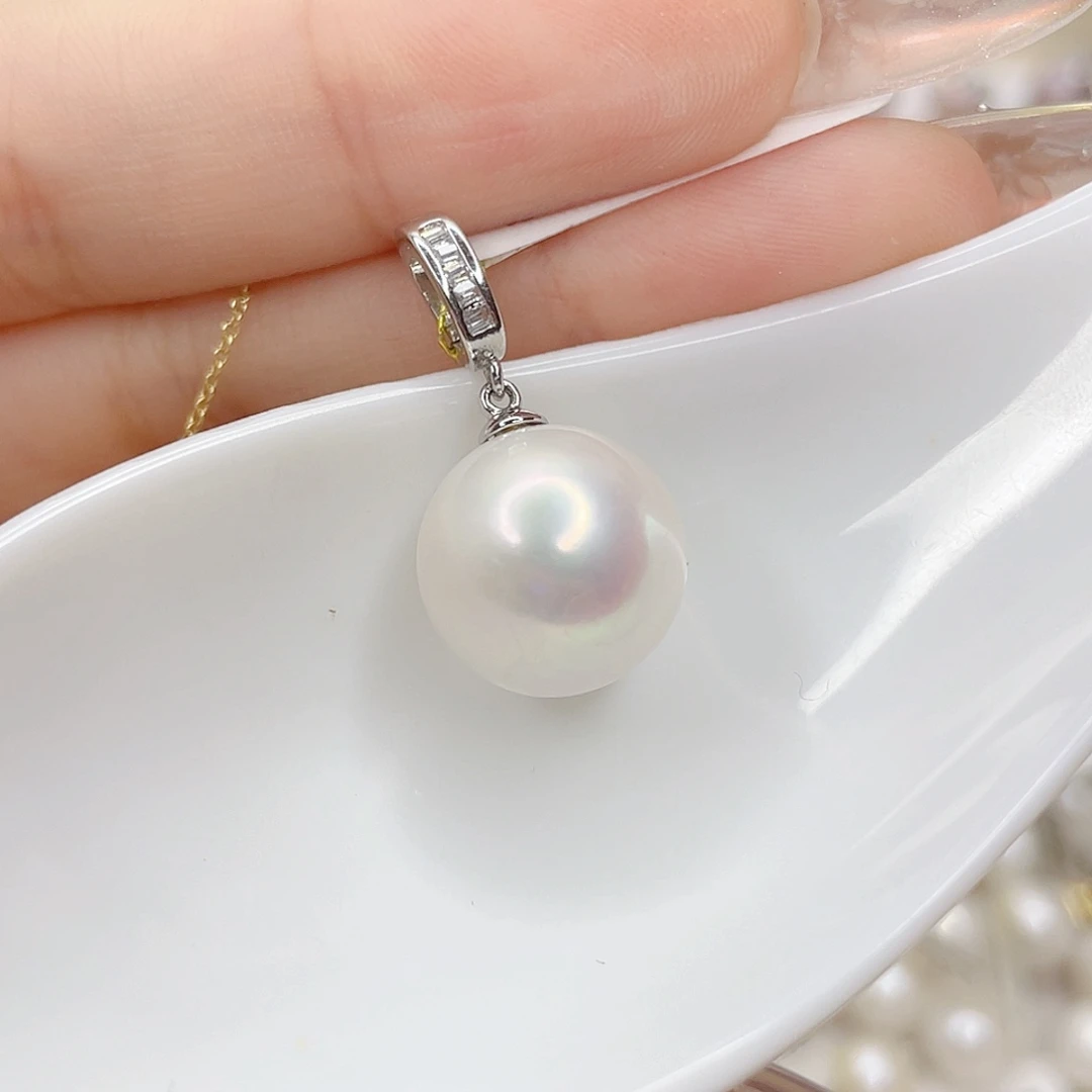 淡水珍珠未镶嵌吊坠(赠链)