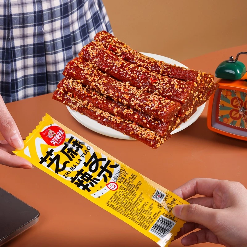 芝麻辣条香辣解馋辣片辣棒儿时怀旧小吃追剧解馋网红零食休闲食品
