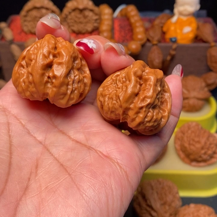 落***S文玩核桃吊坠36蛤蟆头