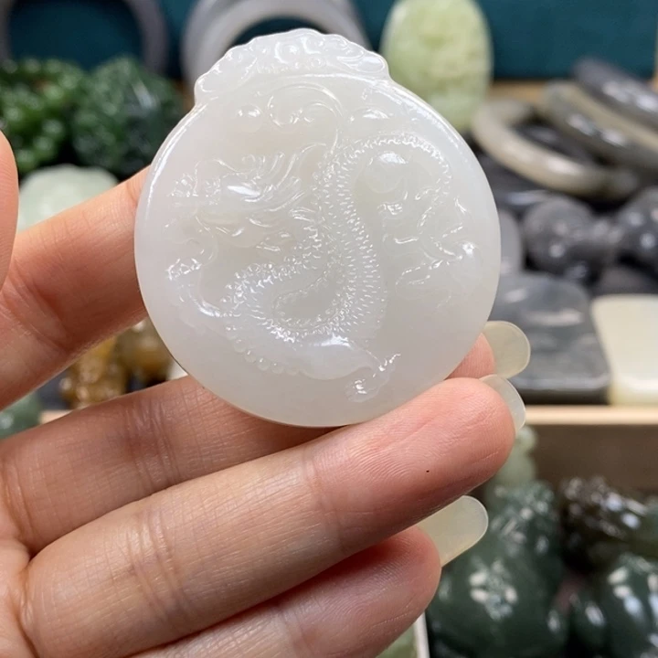 和田玉颈饰未镶嵌用****1