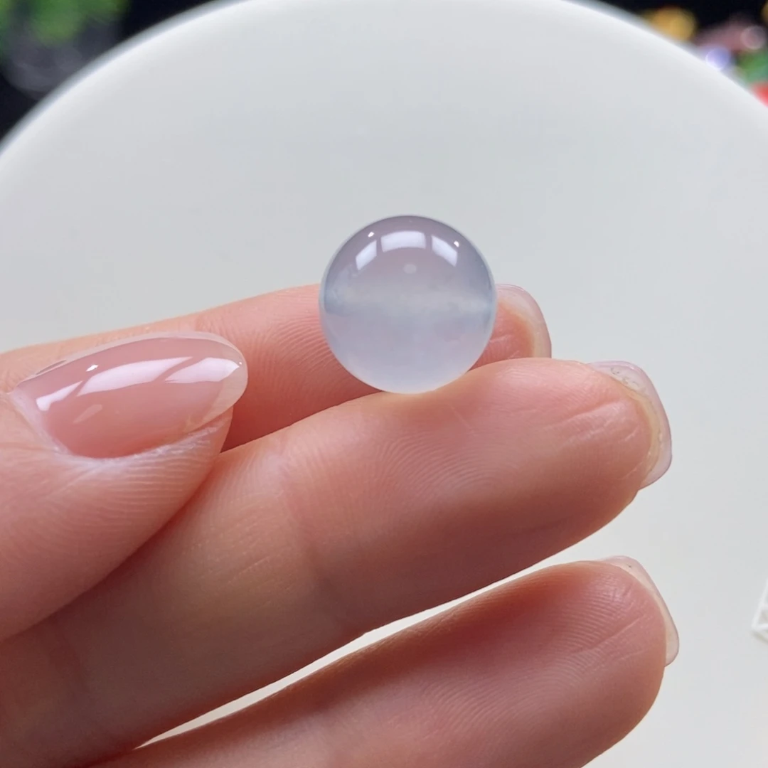 翡翠颈饰未镶嵌冰蓝底圆珠12.7mm