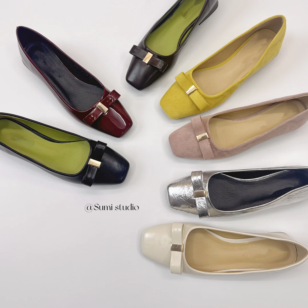 SUMI 气质方头金属扣蝴蝶结粗跟通勤百搭浅口单鞋女2025秋冬新款