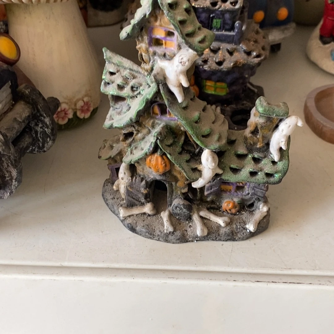 蟑***霜树脂默认微瑕 树脂摆件