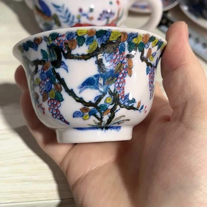 瓷片/////景德镇陶瓷杯子。红。